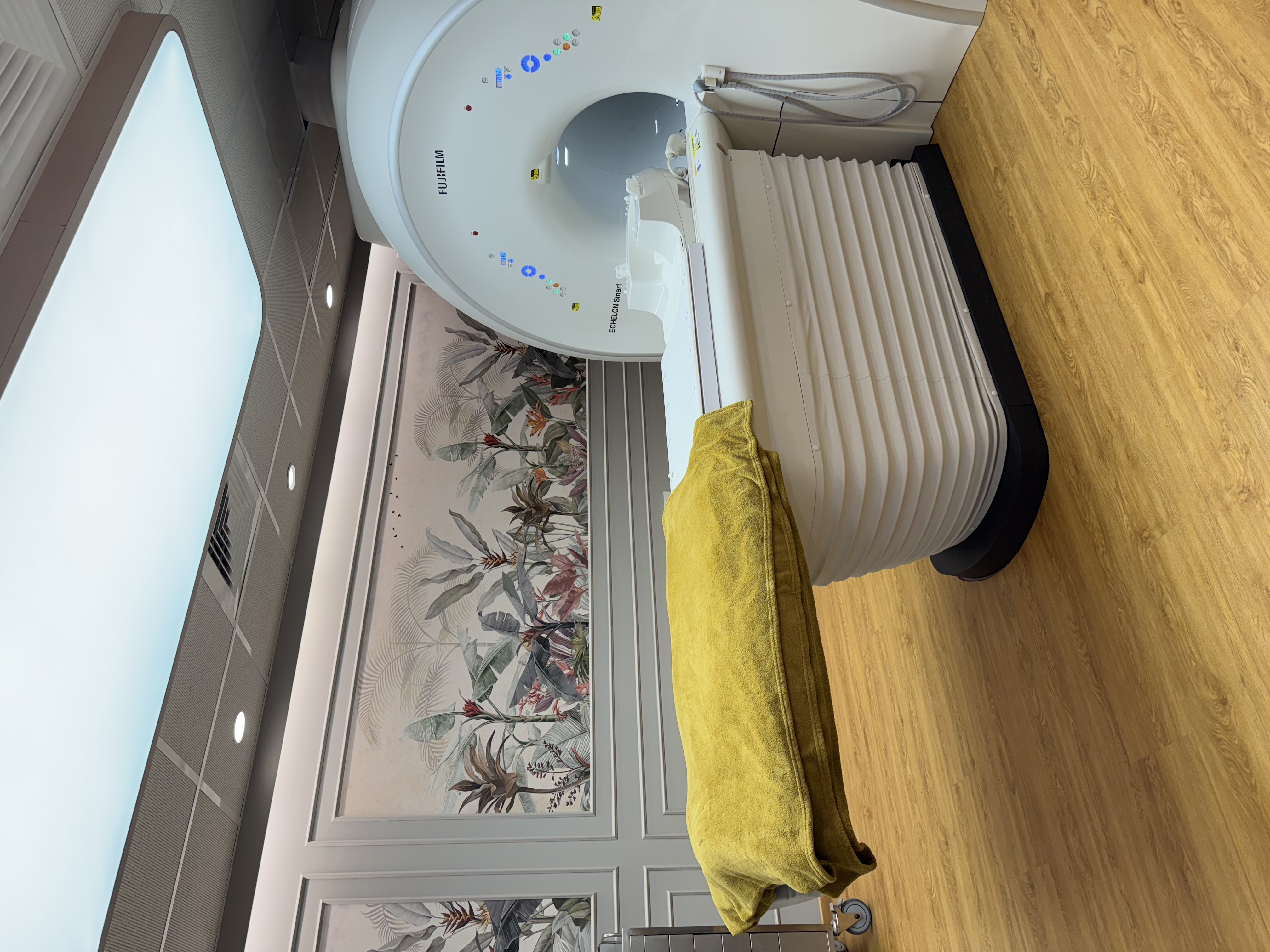 Fujifilm Echelon Smart MRI room at AV Scan Diagnostics Dadar Mumbai